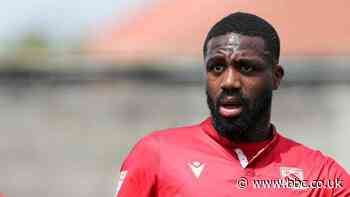 Morecambe sign Yann Songo'o, Stuart Moore & Cammy Smith on one-year deals