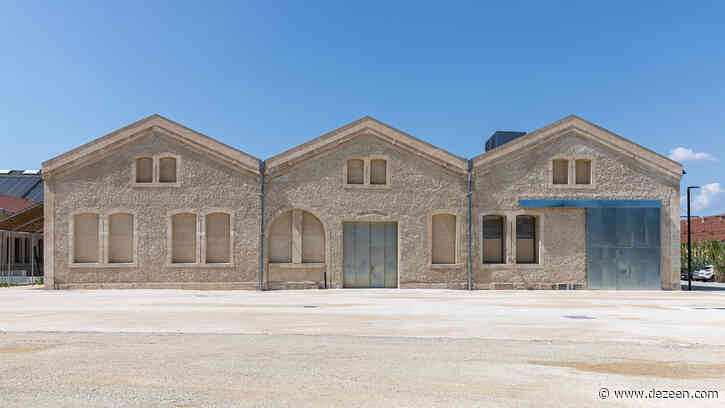 Salt and sunflowers used to create Atelier Luma's experimental workspace