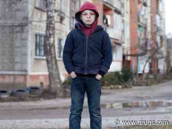 Growing Up Poor May Rewire a Child's Brain: Study