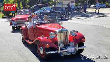 Hingucker der Hermsdorfer Oldtimer-Ausfahrt: ein Fasthundertjähriger