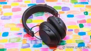 Can Noise-Canceling Headphones Stop Hearing Loss? What to Know     - CNET