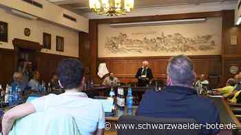 100 Jahre Rathaus Bad Wildbad: Stadt bezahlt mit Stammholz