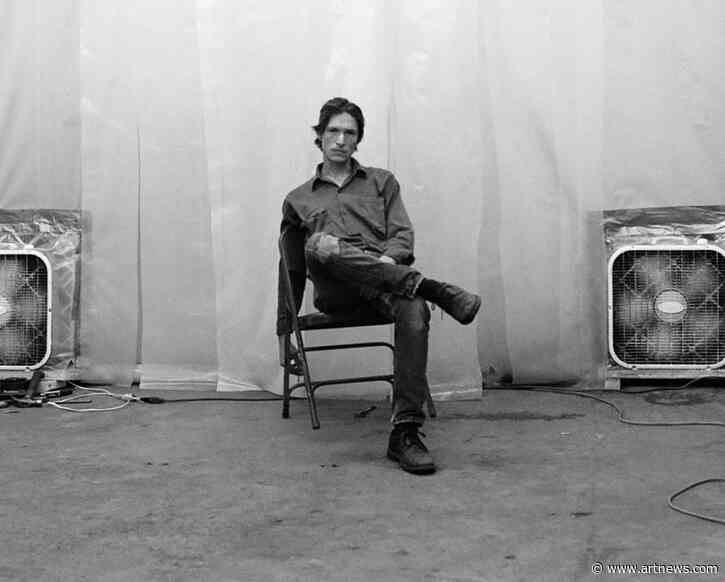 Daniel Turner, Sculptor of Minimalist Objects with an Edge, Heads to Hauser & Wirth