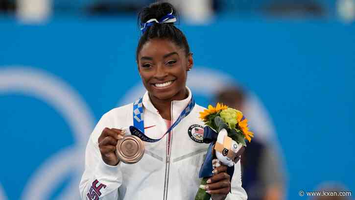 Simone Biles returning to gymnastics competition in August for 1st time since 2020 Olympics