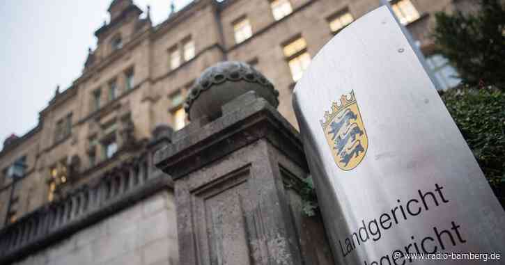 Sechsjährige Tochter zu Sex-Dates mitgenommen: Haftstrafen