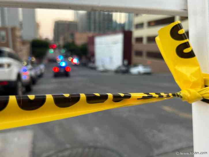 Records: Police arrest man in connection with suspected explosive device left in alley near downtown Austin