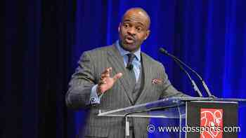 NFLPA elects Lloyd Howell to succeed DeMaurice Smith as executive director