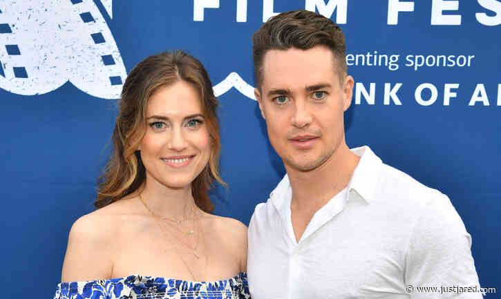 Allison Williams & Alexander Dreymon Join Her Parents for Nantucket Film Festival Appearance
