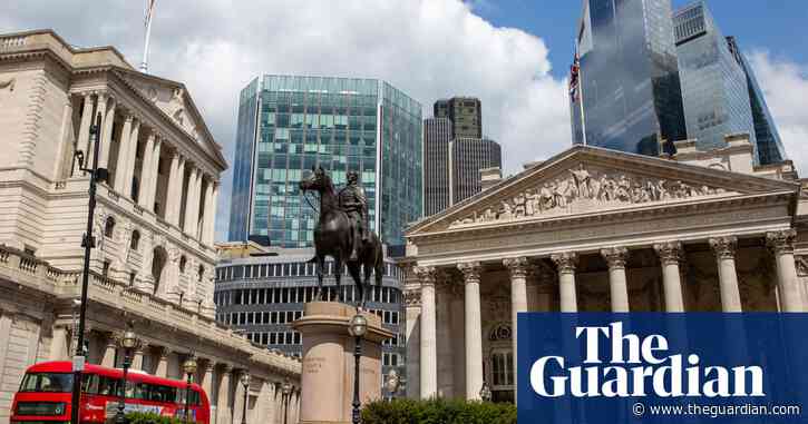 UK households withdrawing savings at fastest ever rate, official figures show