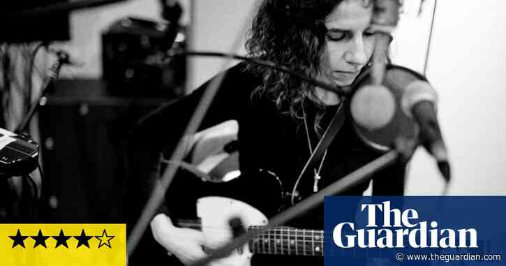 PJ Harvey: I Inside the Old Year Dying review – a disquieting escape into the wilds of Dorset