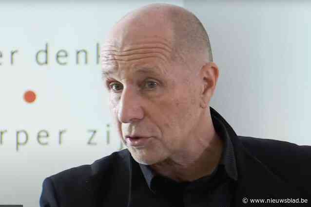 Hij verkrachtte zijn studente, bewaarde T-shirt als trofee en deed daarna alsof er niets was gebeurd: KUL-prof in tranen na veroordeling