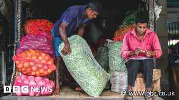 Sri Lanka: Five-day bank holiday for domestic debt restructuring