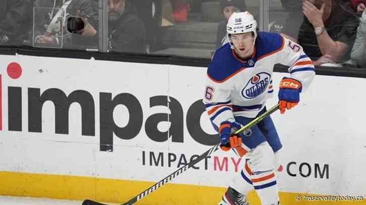 Edmonton Oilers trade Yamamoto, Kostin to Detroit Red Wings for future considerations