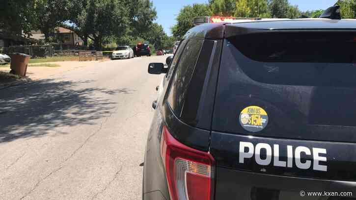 One person suffers life-threatening injuries after stabbing in southeast Austin