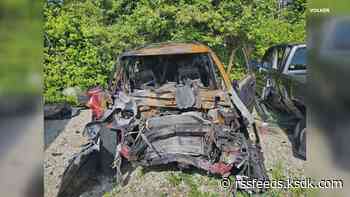 5 good Samaritans honored in Wentzville for saving mom and kids from burning van