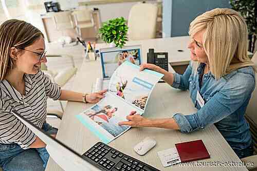 Mehrarbeit in Reisebüros: Branchengipfel gefordert