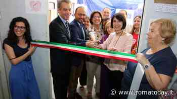 Apre il più grande negozio solidale d'Europa: gratis abiti e oggetti per bambini