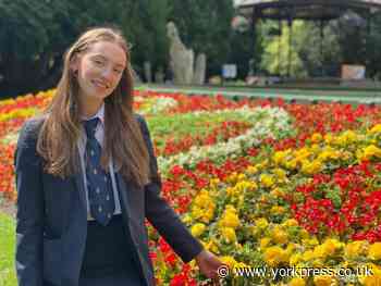 Ripon student Evie honoured for flower tribute to King Charles
