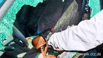 Polizei Jena: Scheibe an Haltestelle eingeworfen – Autos im Visier von Dieben