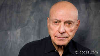 Alan Arkin, Oscar-winning actor who deftly handled comedic and dramatic roles, dies at 89