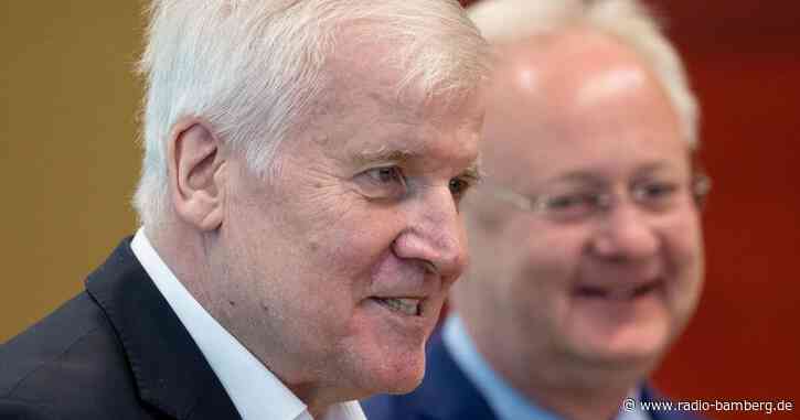Seehofer hält «Wegschweigen» für falsche Strategie