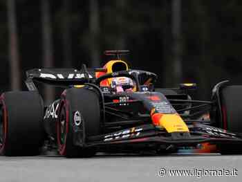 F1, Verstappen strappa di un niente la pole a Leclerc. Sainz terzo