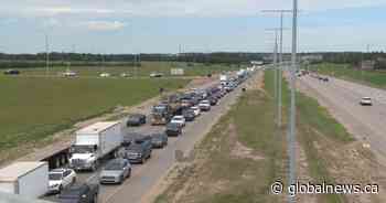 Residents of southwest Edmonton neighbourhood frustrated by Henday gridlock