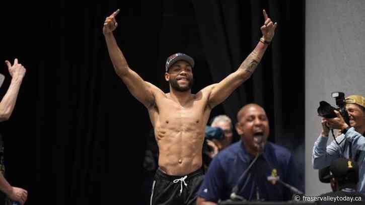 Kyrie Irving, Draymond Green, Kyle Kuzma stay put as NBA free agency opens, sources tell AP