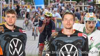 Grizzlys-Trio greift als Staffel beim Wolfsburg-Triathlon an