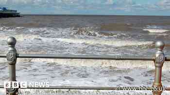 Fylde sewage leak: Swim ban lifted by Environment Agency