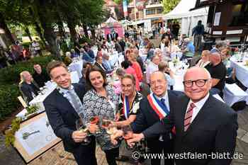 Viaduktfest eröffnet: Altenbeken feiert 30 Jahre Partnerschaft zur Stadt Betton