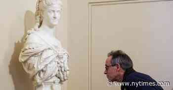 London Tours on Opera and Classical Music Offer Looks Behind the Curtain