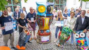 Kunstpfad ist eröffnet: In Holzkirchen sind die Eulen los