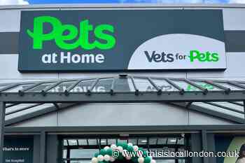Pets at Home opens second Romford store on Gallows Corner