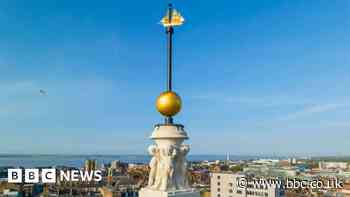 Hull's gold time ball drops again after 100 years
