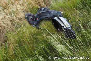Nieheim: Rollerfahrer (16) schwer verletzt