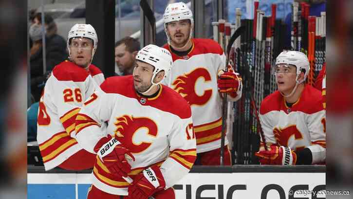 Milan Lucic returns to Bruins after four seasons with Flames