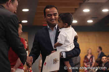 30 new Canadians take citizenship oath at Vancouver ceremony on Canada Day
