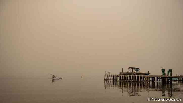 Kelowna Mounties assisting with evacuation efforts as crews battle wildfire