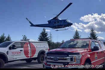 Alberni Valley Rescue Society volunteers responding to paraglider stuck in tree