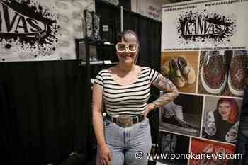 Former Miss Ponoka Stampede creates custom western artwork