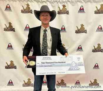 Dean Edge of Rimbey wins reserve champion at World Livestock Auctioneer Championships
