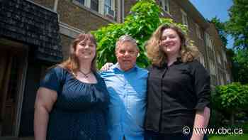 Tenants worried about Hamilton apartment getting sold form co-op to buy building