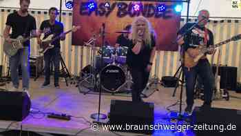 Easy Bundle rockt die Sommernacht in Triangels Alter Schmiede