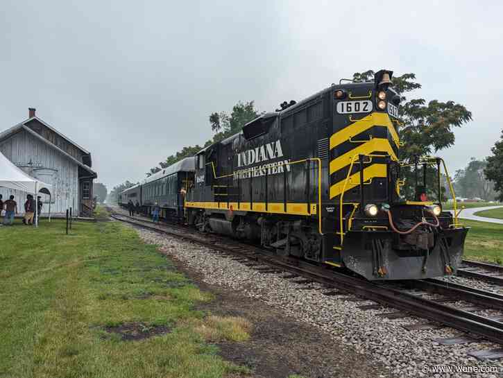 Rudy's cigar train rolls through Indiana