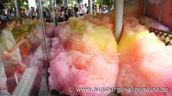 Island of Foam: Bunter Schaum fließt durch Neu-Ulm