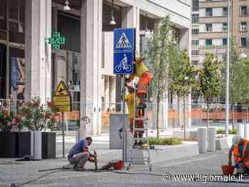 Metrò 4 promossa tra feste e proteste