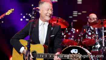 Lyle Lovett, Country Music’s Most Mysterious Man, Can’t Stop Rambling