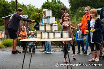 Sommerfest am Bahnhof Bad Holzhausen mit vielen fröhlichen Kindern
