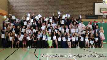 IGS Edemissen verabschiedet 79 Schüler-